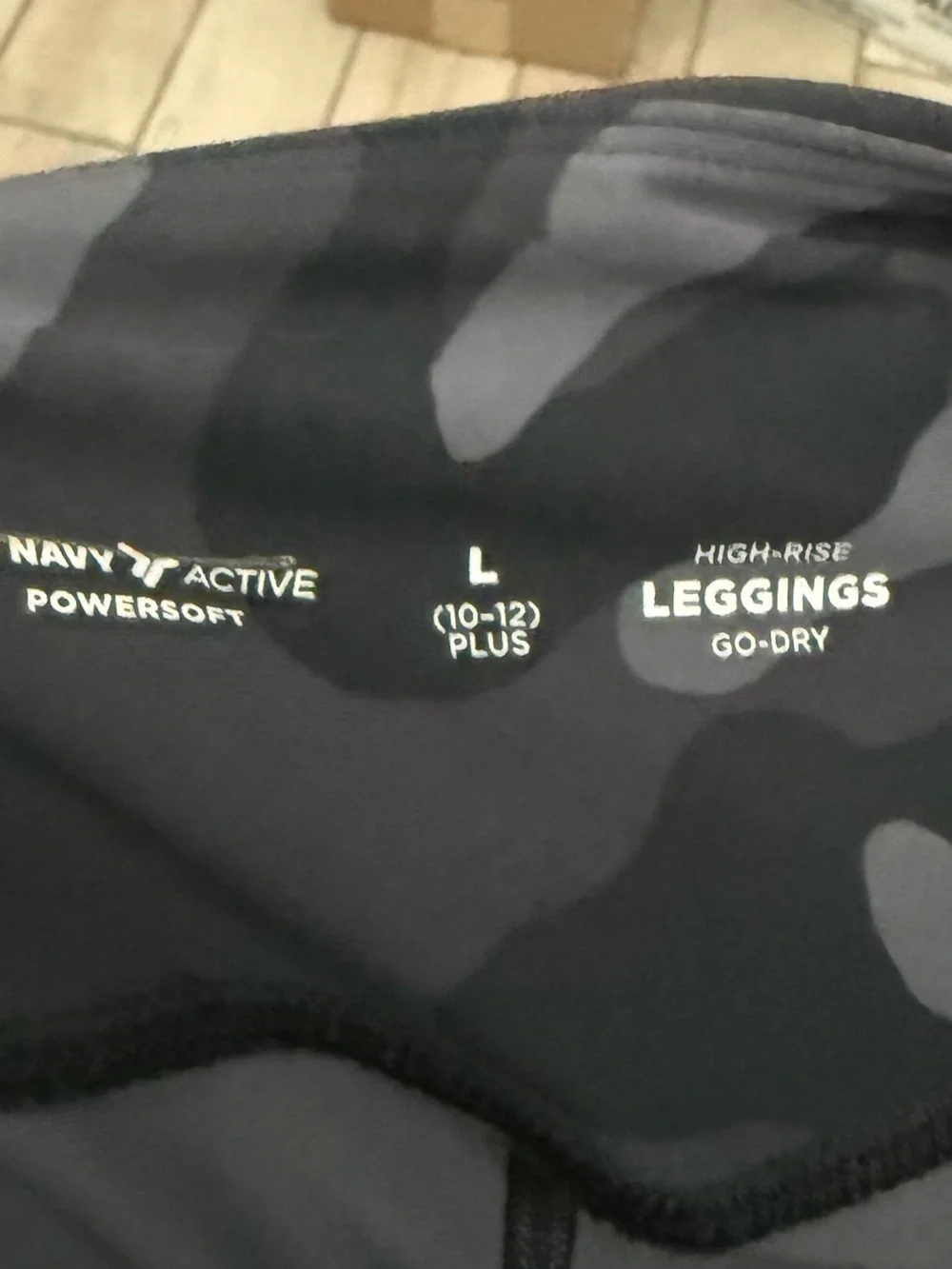 Girls Old Navy Black & Dark Gray Camo High-Rise Leggings size Large 10/12 plus